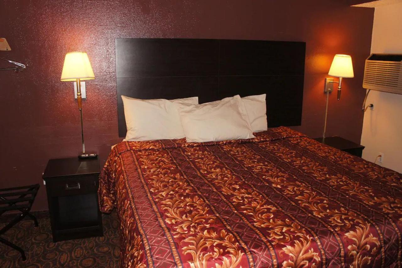 Econo Lodge Waite Park المظهر الخارجي الصورة