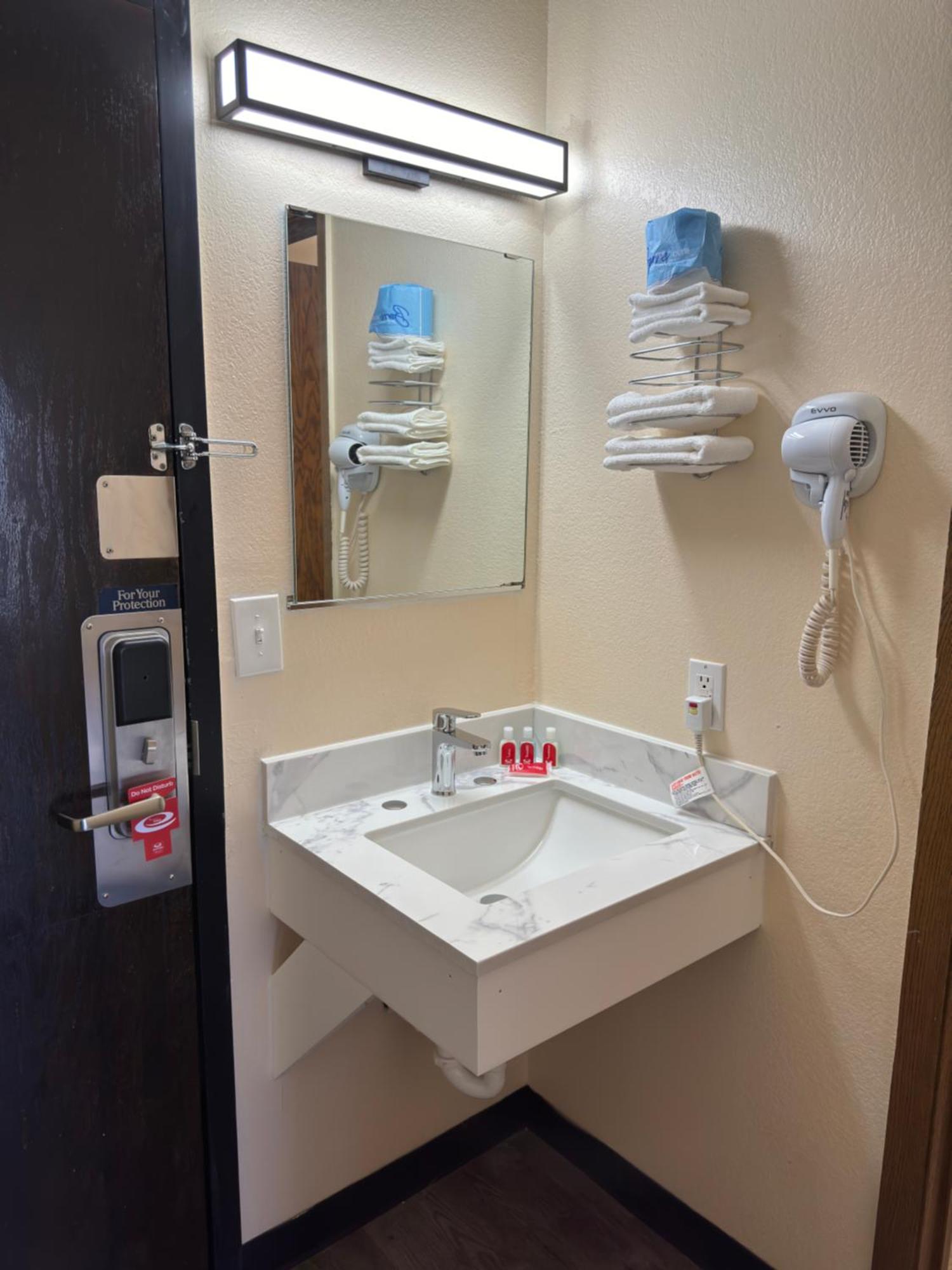 Econo Lodge Waite Park المظهر الخارجي الصورة