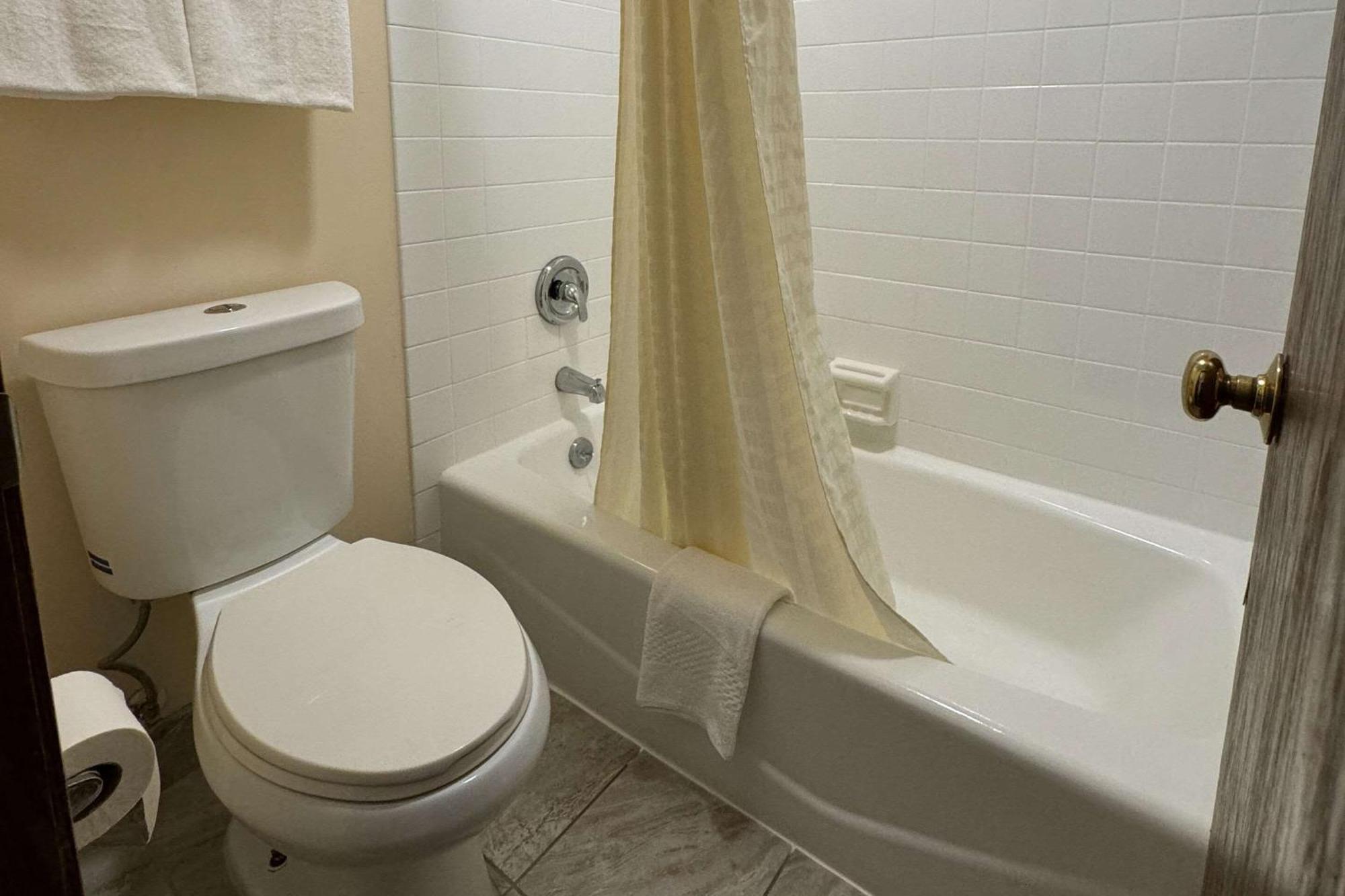 Econo Lodge Waite Park المظهر الخارجي الصورة