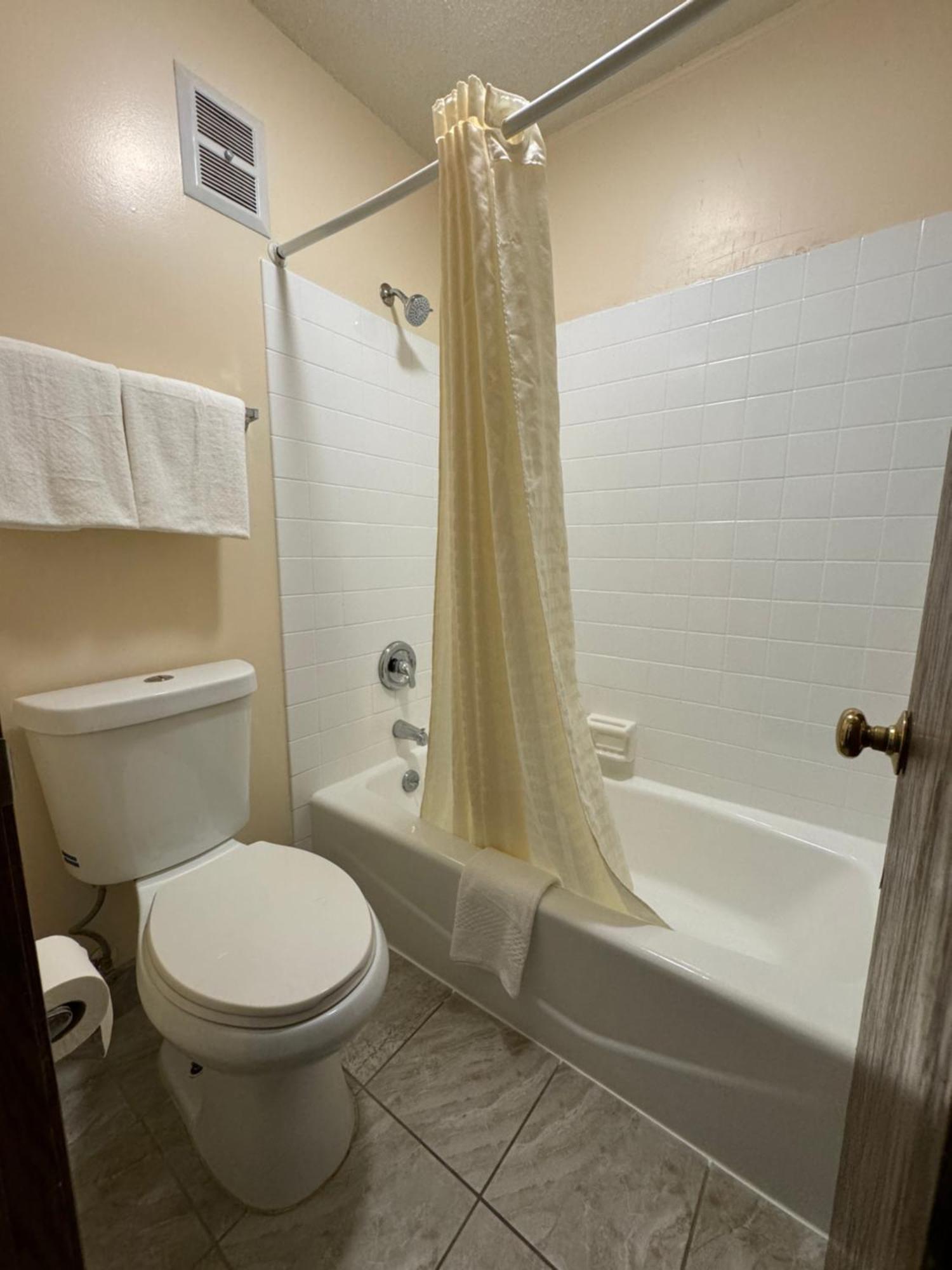 Econo Lodge Waite Park المظهر الخارجي الصورة