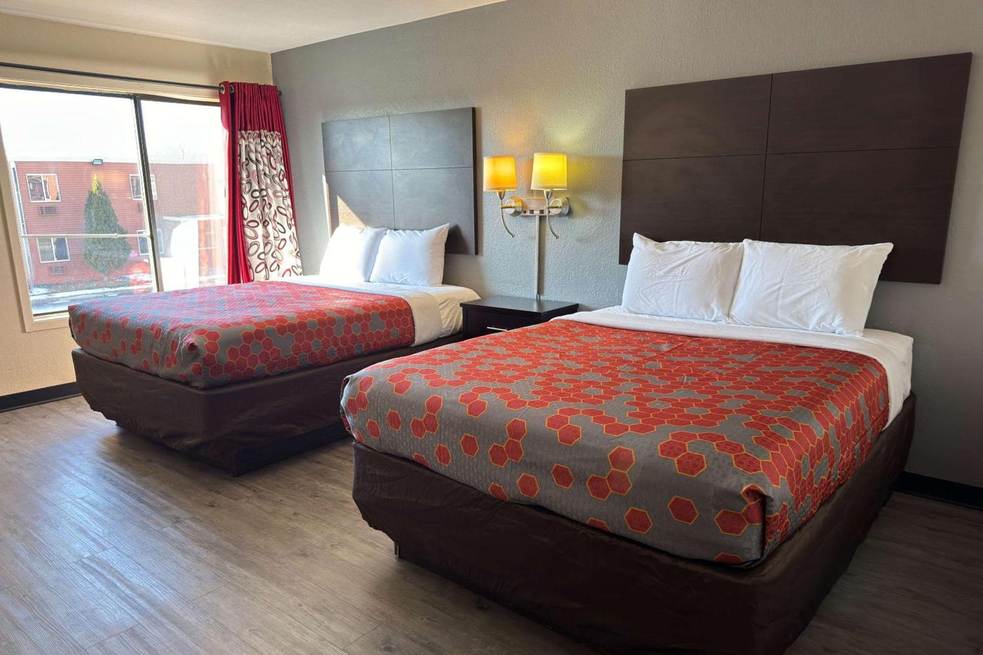 Econo Lodge Waite Park المظهر الخارجي الصورة